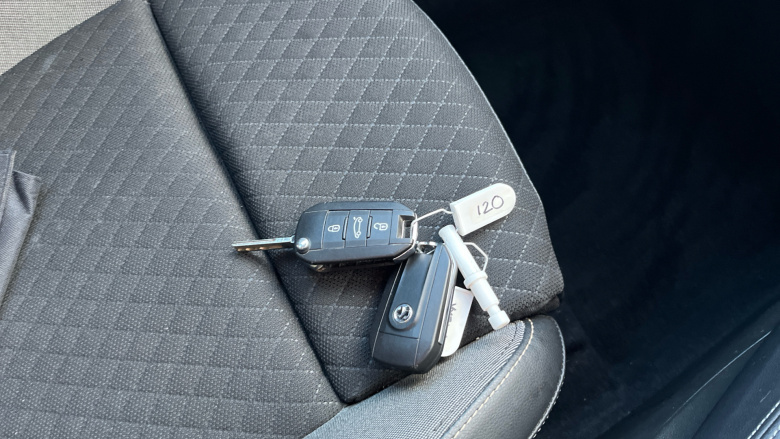 Vauxhall Grandland X 1.2 Turbo SRi Nav 5dr Petrol Hatchback